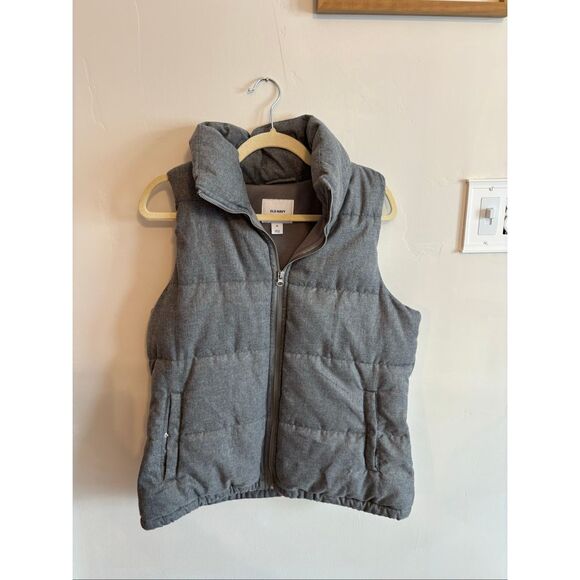 Old Navy Women Puffy Quilted Vest Size Medium Gray Fleece Lining - Picture 4 of 5